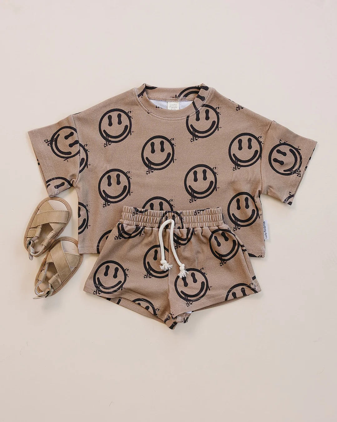 Shorts Set | Brown Smiley Face